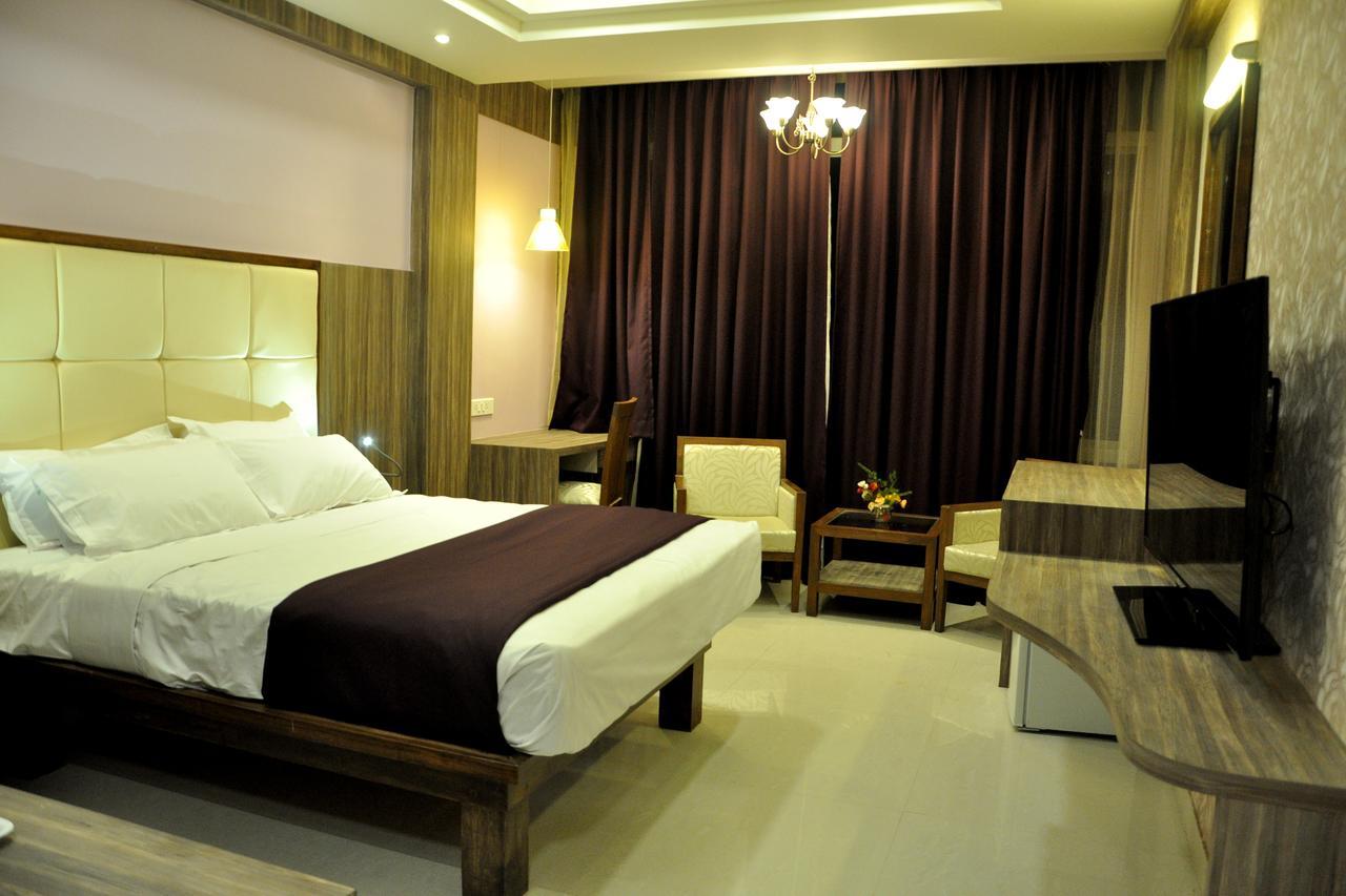 Panaji Residency Hotel Luaran gambar